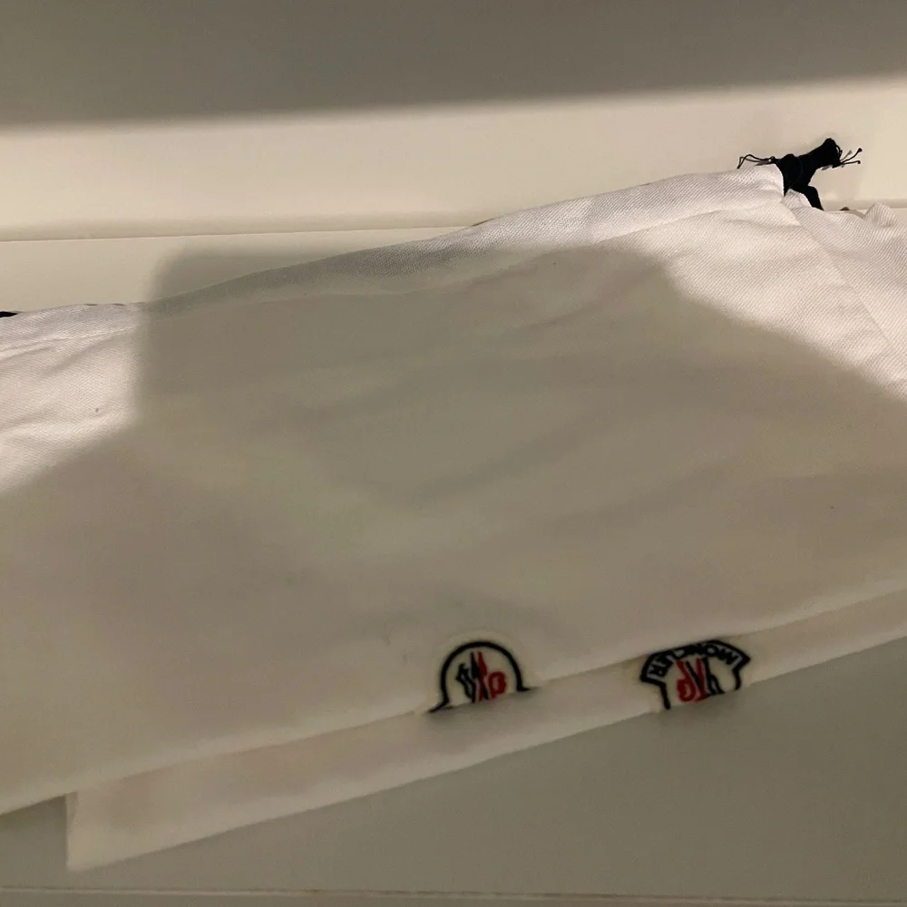 Boots - Picture 2 of 6